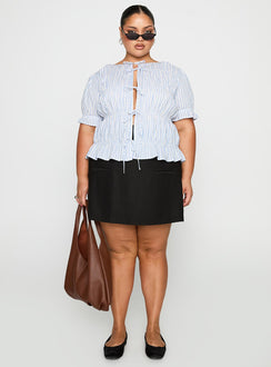 front view of model wearing Princess Polly Alistair Bow Tie Top Blue / White Stripe Curve Half Sleeves Crew Neck 