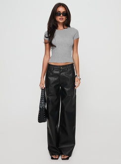 front view of model wearing Princess Polly Top Model Jean Onyx 