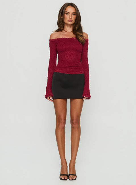 Mochapella Off The Shoulder Top Burgundy
