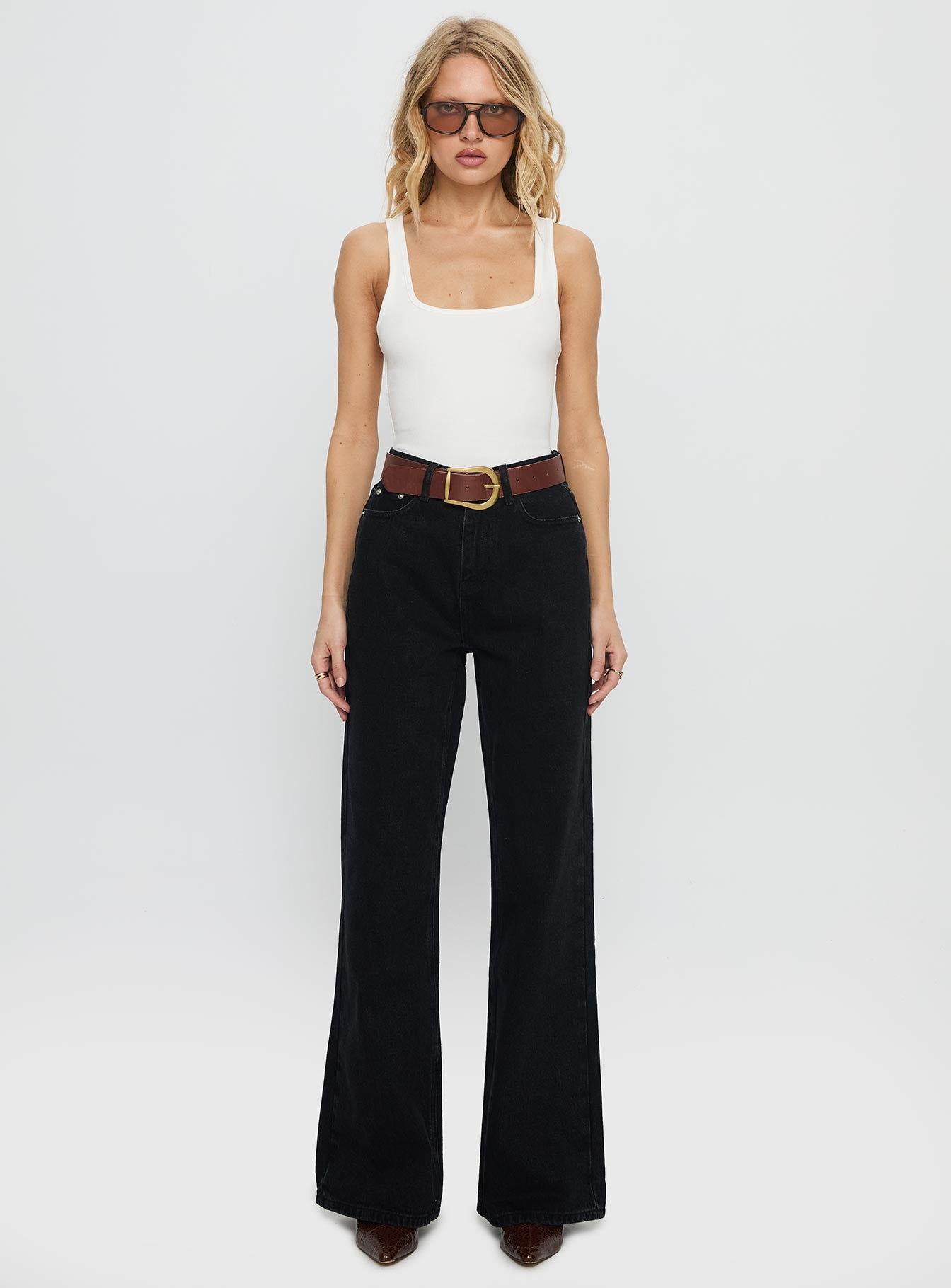 Maple Mid Rise Flare Washed Black