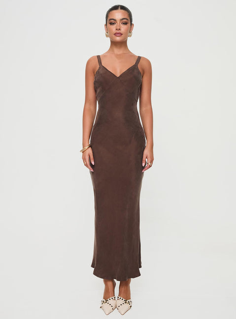 front view of model wearing Princess Polly Laurette Maxi Dress Brown Plunger 