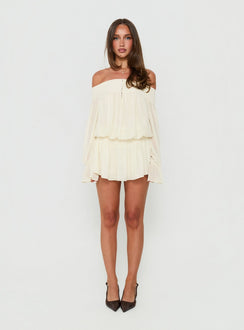 Annikah Off Shoulder Playsuit Cream