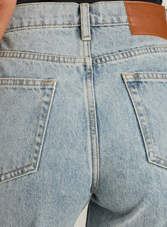 Fawcett High Rise Straight Leg Jeans hellblaue Waschung