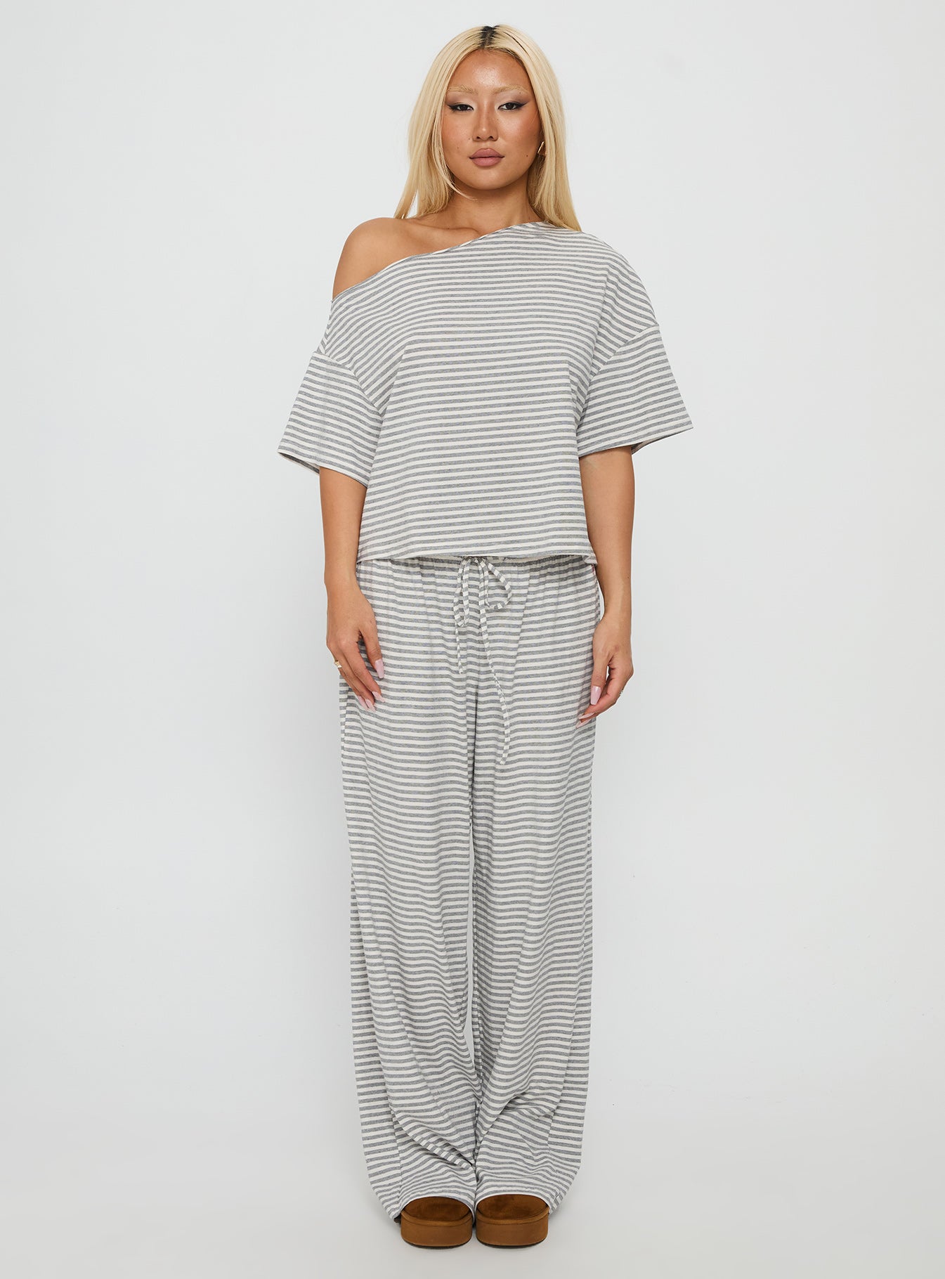 Tobie Off Shoulder Sleep Set Grey Stripe