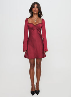 front view of model wearing Princess Polly Moniz Long Sleeve Mini Dress Burgundy Sweetheart Neckline 