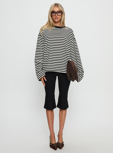 Settle Down Long Sleeve Top Black / White Stripe