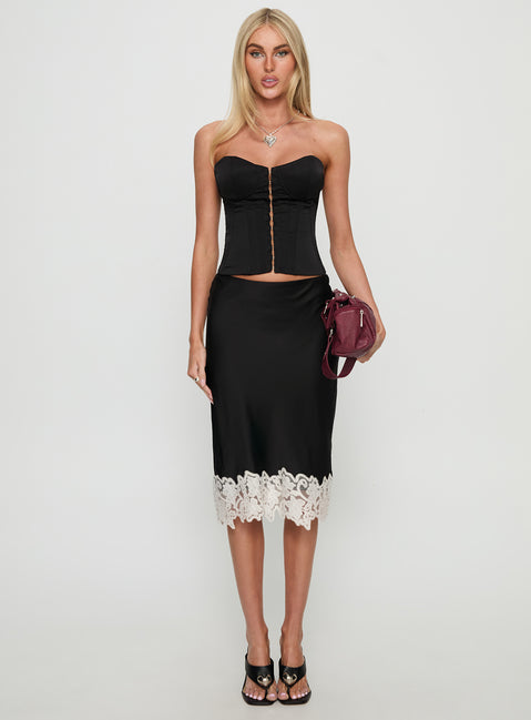   front view of model wearing Princess Polly Anchored Midi Skirt Noir Midi Skirts 