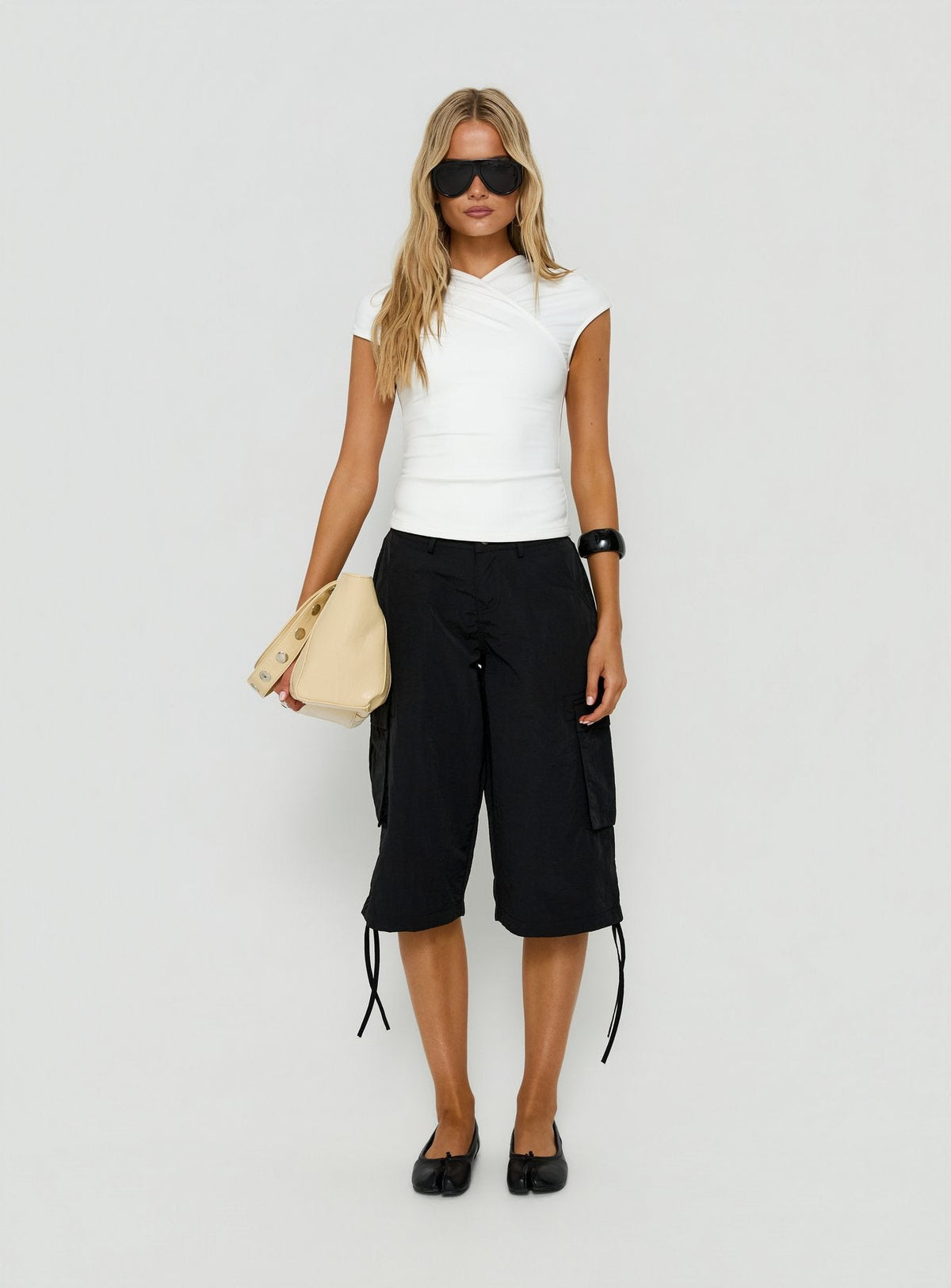 Hudsen Longline Nylon Cargo-Shorts Schwarz