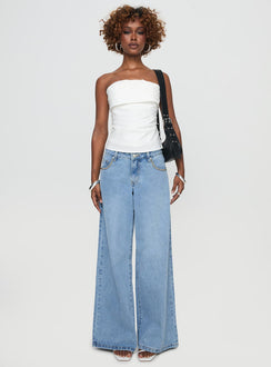 side view of model wearing Princess Polly Xandria Strapless Top White Sleeveless straight 