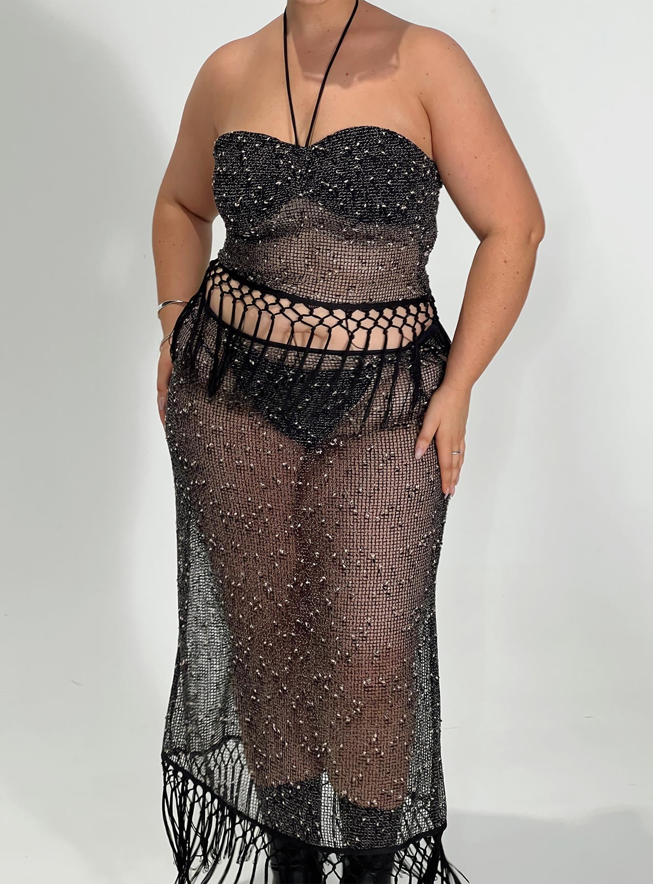 front view of model wearing Princess Polly Alnet Top Black Curve Sleeveless Sweetheart 