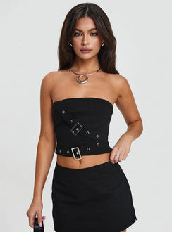 front view of model wearing Princess Polly Haliman Strapless Top Black Sleeveless straight 