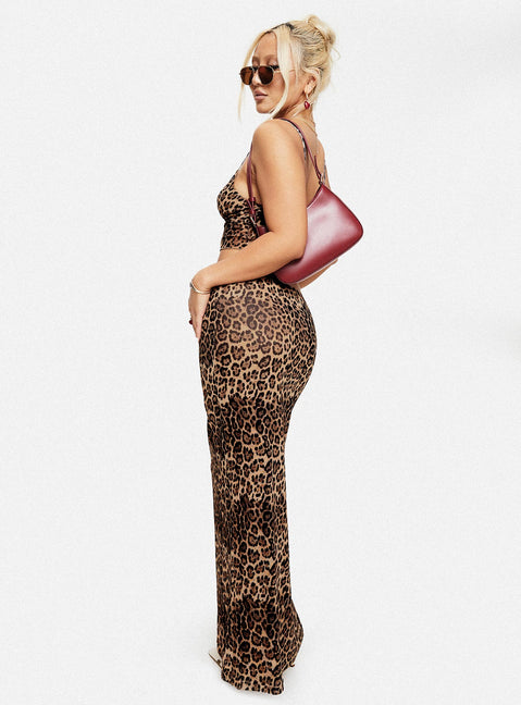 Exuberant Set Leopard