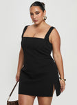 Bombshell Mini Dress Black Curve