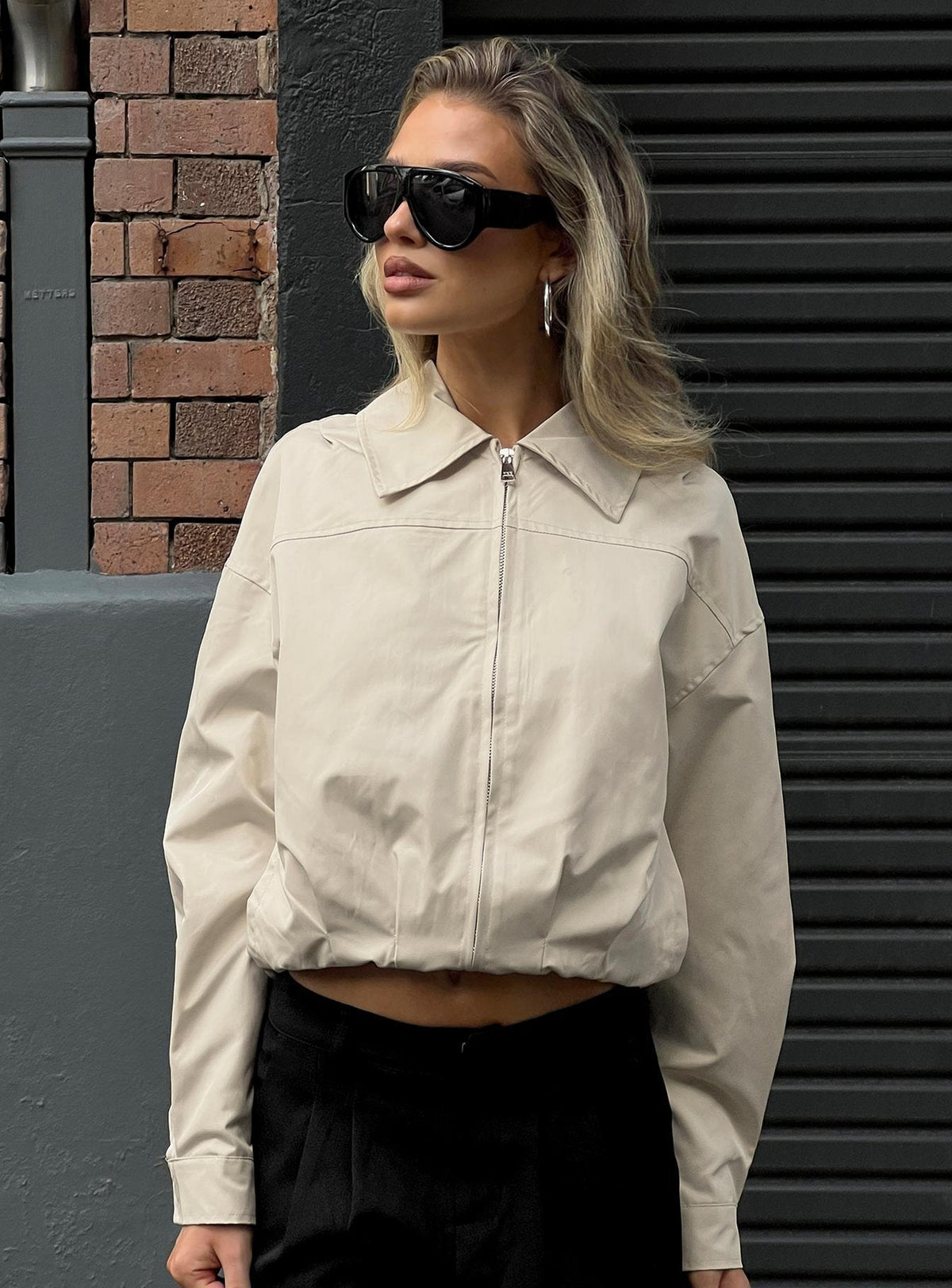 Call You Up Bomberjacke Sand