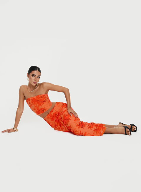 Floral two piece set Strapless crop top, inner silicone strip at bust Low rise maxi skirt Good stretch, fully lined Princess Polly Lower Impact 