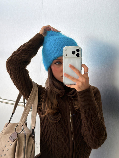 Caevia Fluffy Beanie Cobalt