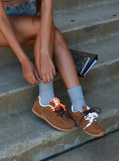 Extra Mile Sneakers Brown