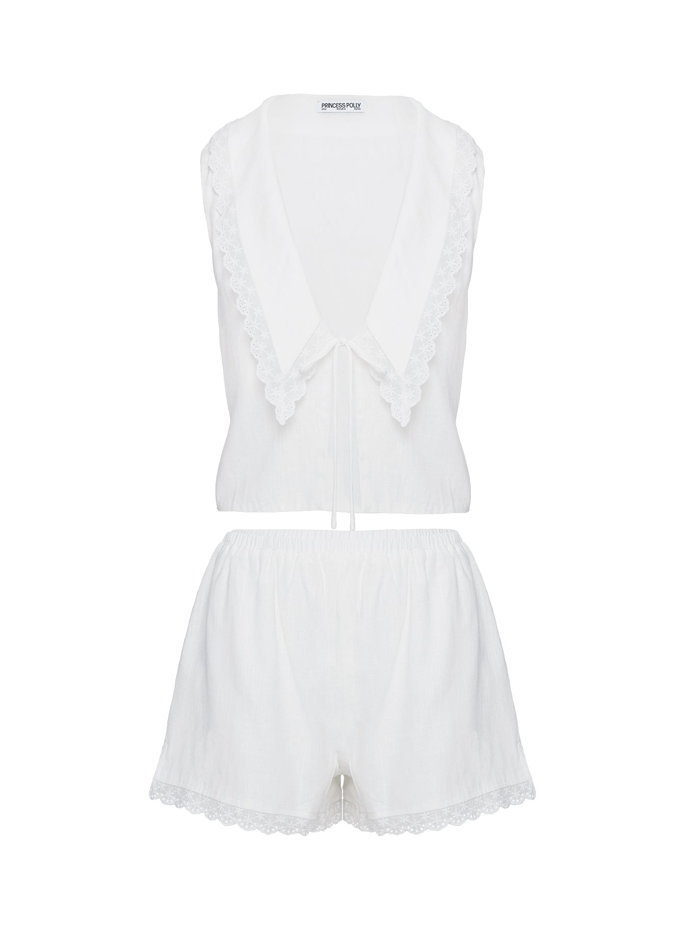 Two-piece set Top, Lapel collar, deep v-neckline, tie fastening at bust High-rise shorts, elasticated waistband, lace trim Non-stretch material, fully lined Cold gentle machine wash 