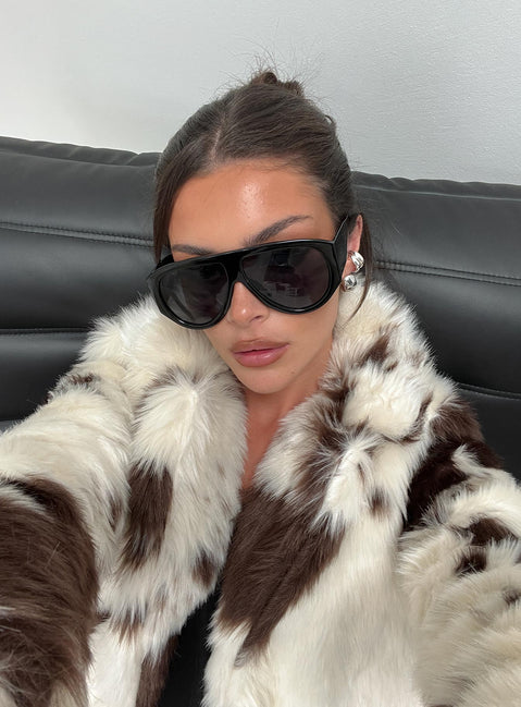 Nobody But You Oversized Sunglasses Black