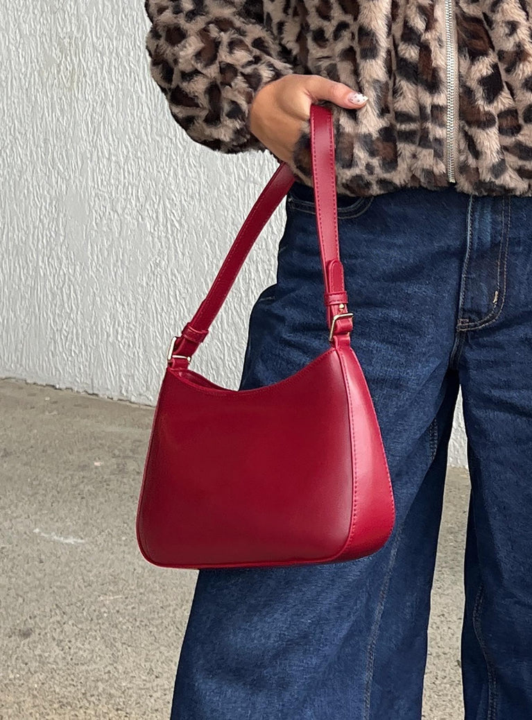 Vesperea Shoulder Bag Red