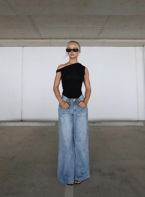 product Princess Polly High Waisted  Naylor Wide Leg Jeans Light Wash Denim