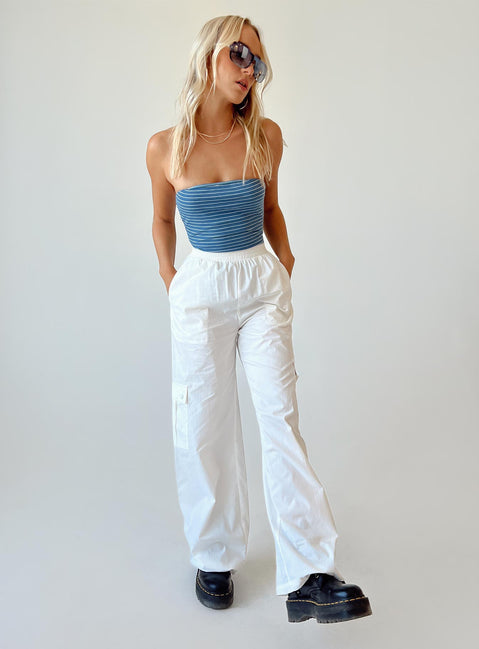 Front view of model wearing  front Princess Polly High Waisted Pants  Lista Elastic Pocket Pants White