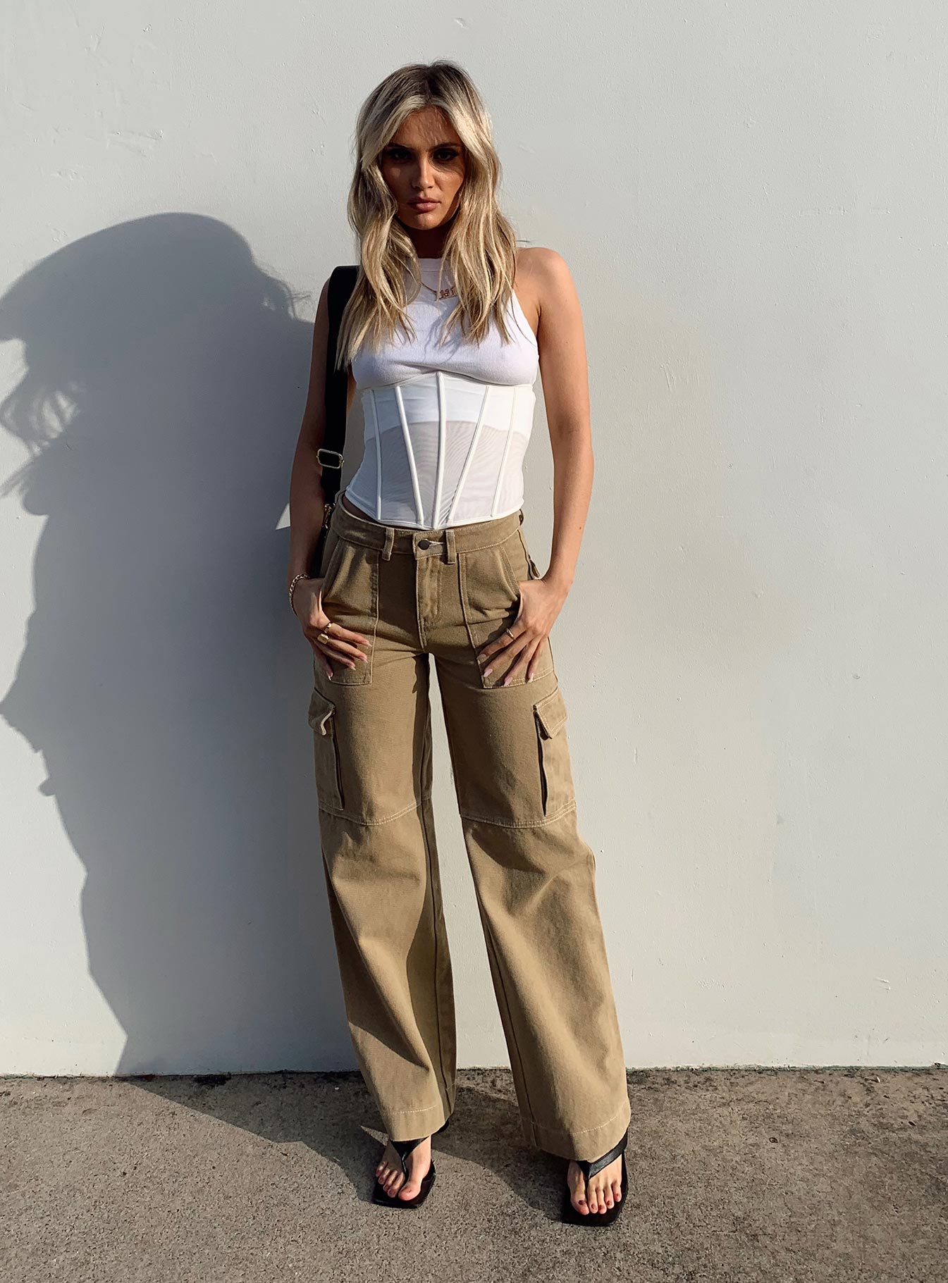 Camel sales cargo pants