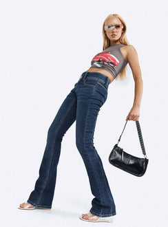 Front view of model wearing  front Princess Polly High Waisted  Rourke Low Waist Jeans Dark Wash Denim