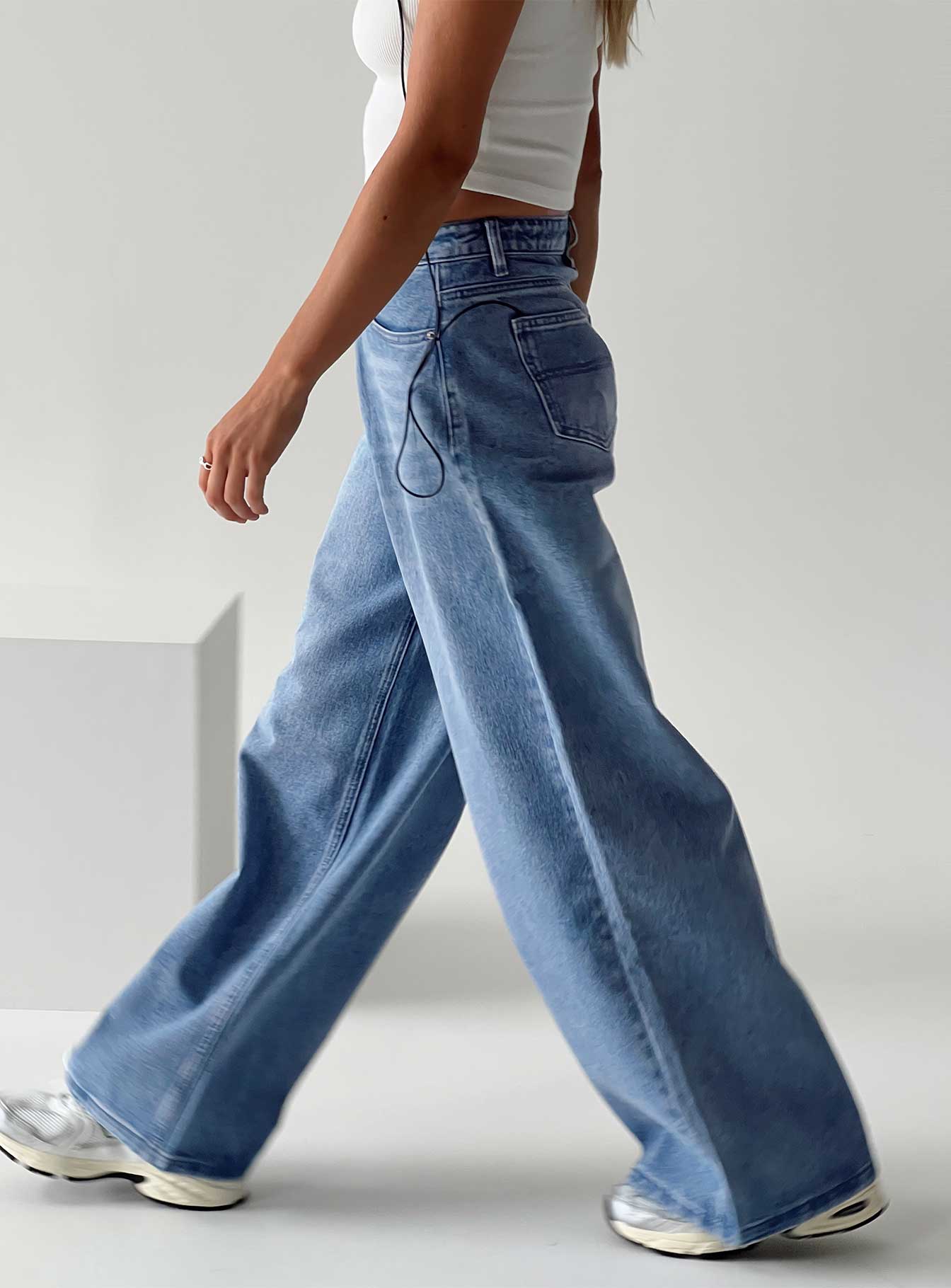 product Princess Polly High Waisted  Naylor Wide Leg Jeans Light Wash Denim