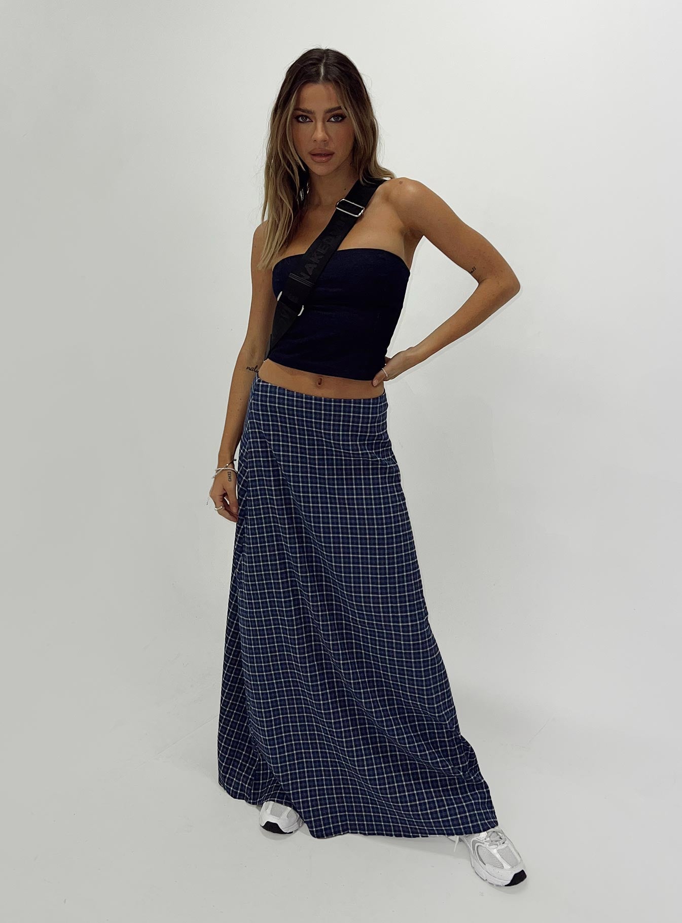 Long plaid skirt navy sale