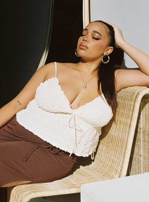 product Princess Polly Three Fourth Sleeves Sweetheart  Kellan Top Cream Curve