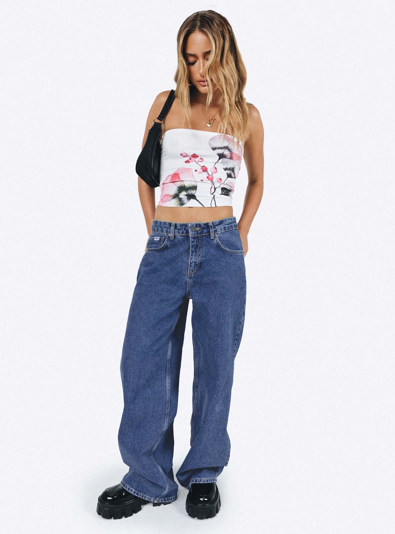 Ragged jean hot sale