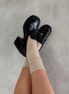 Socks 78% organic cotton 12% polyester 10% spandex Crew style  Ribbed material  OSFM