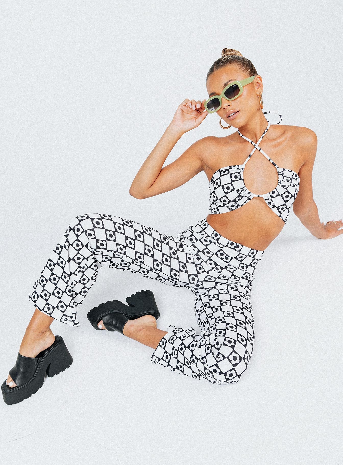 Latiana Set Black / White