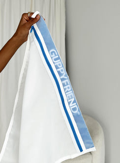 Washing bag Stops microplastic pollution  Extends the lifetime of your product Recyclable packaging