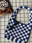 Bag 100% polyester Knit material  Checkerboard print  Single strap  One main compartment  Flat base 