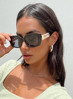 Sunglasses Oversized style Rectangle frame Gold-toned detail on arms Moulded nose bridge Black tinted lenses Lightweight