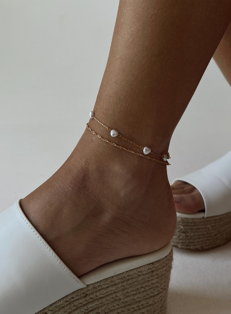 Anklet pack 70% brass, 30% plastic Pack of two Gold-toned Lobster clasp fastening Pearl detailing