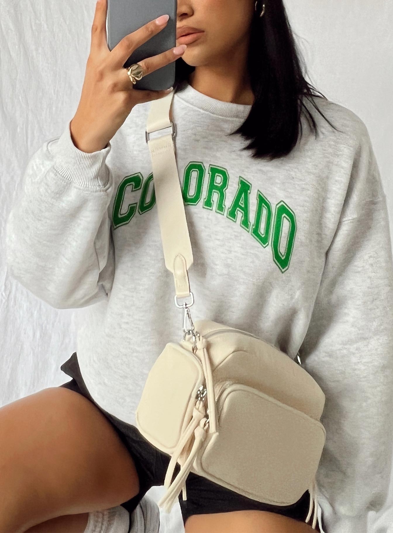 Crossbody bag Nylon material Silver-toned hardware Zip fastening Front & side pocket detailing Adjustable & removable crossbody strap Inner pocket zip fastening Flat base with feet studs