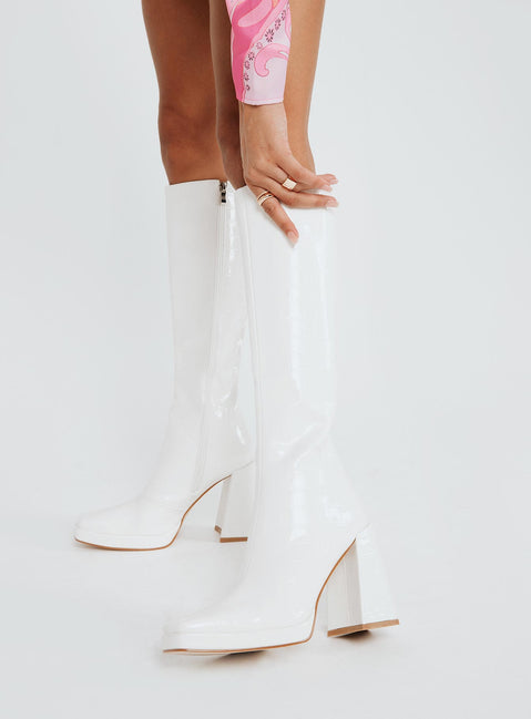 Montgomery Boot White Croc