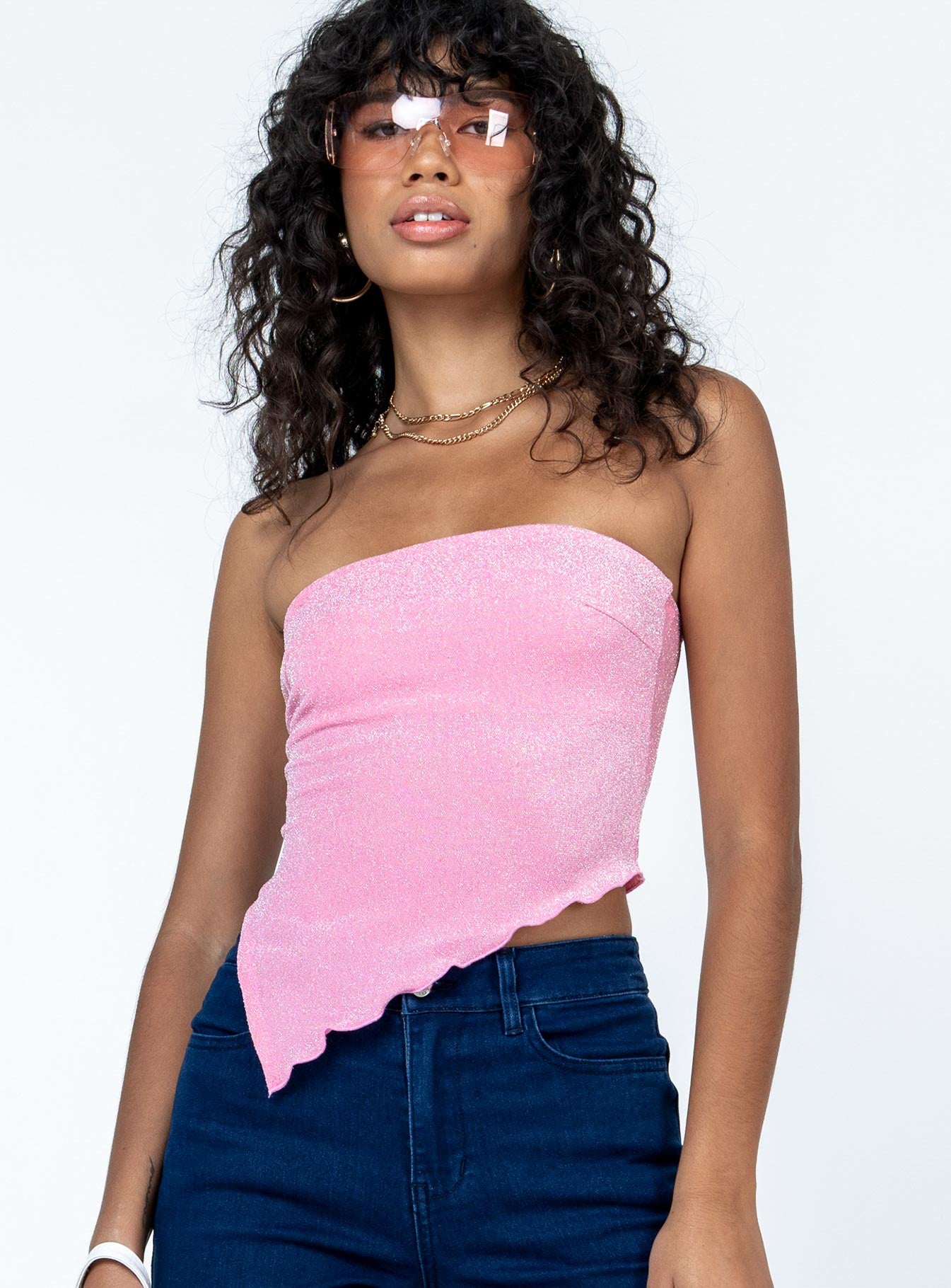 Front view of model wearing  front Princess Polly Sleeveless Square Neck  Carrow Strapless Top Pink
