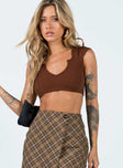 Crop top Ribbed material Plunging neckline Cap sleeves Good stretch