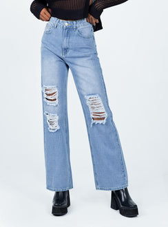 Front view of model wearing  front Princess Polly Mid Rise  Sintra Oversized Denim Jeans