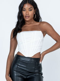 front view of model wearing Princess Polly Avery Bustier White Sleeveless Square Neck 