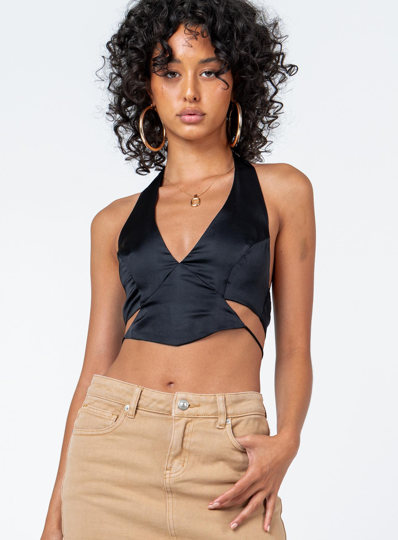 Front view of model wearing  front Princess Polly Sleeveless Square Neck  Josiah Top Black