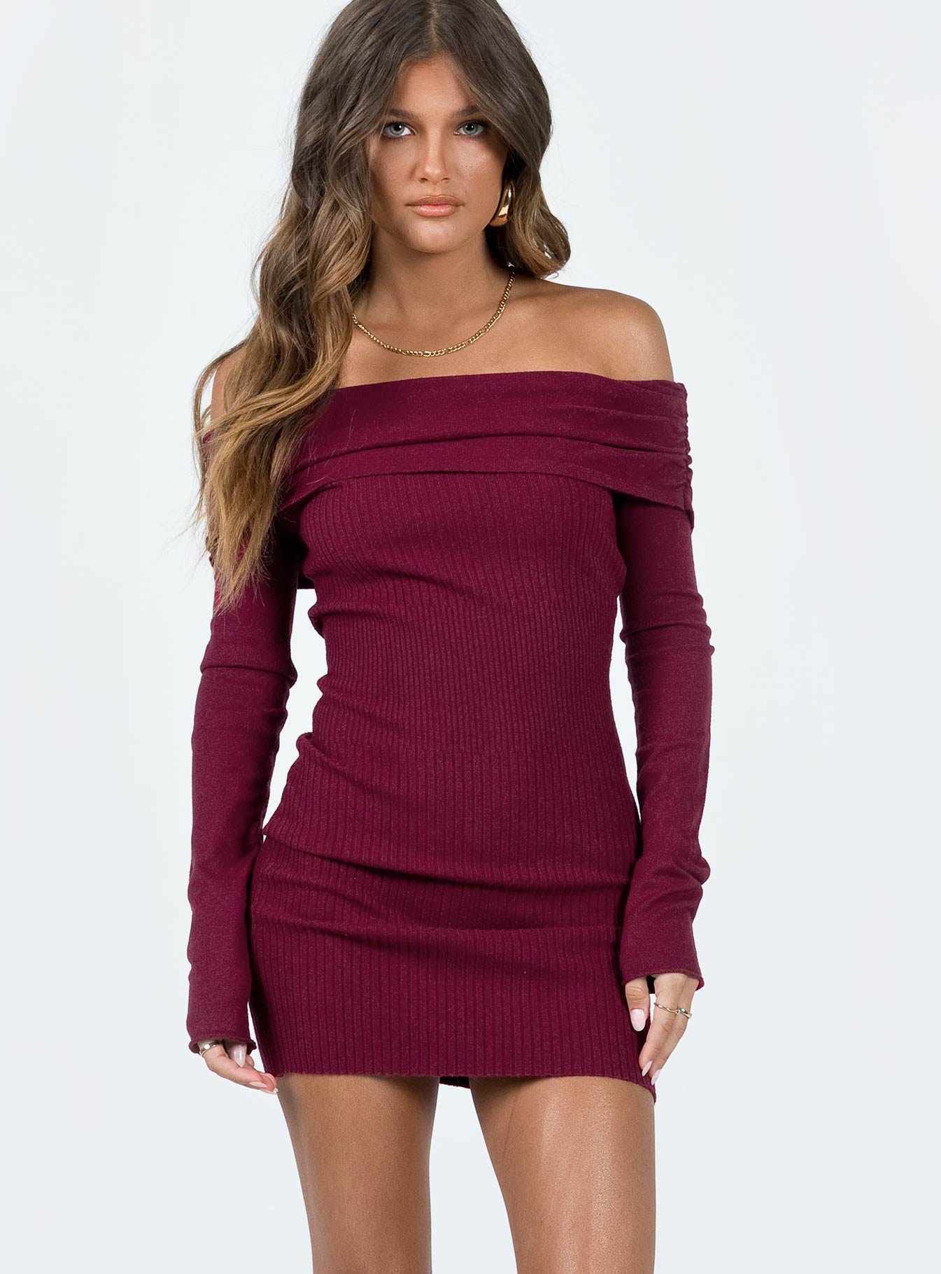 Burgundy off the store shoulder short dress