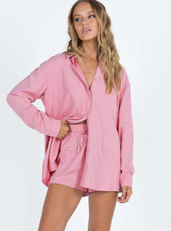 Pink matching set Soft brushed material Classic collar Button front fastening Single-button cuff High waisted shorts Drawstring waistband Non stretch Lined shorts