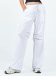 Front view of model wearing  front Princess Polly  Snow Parachute Pants White