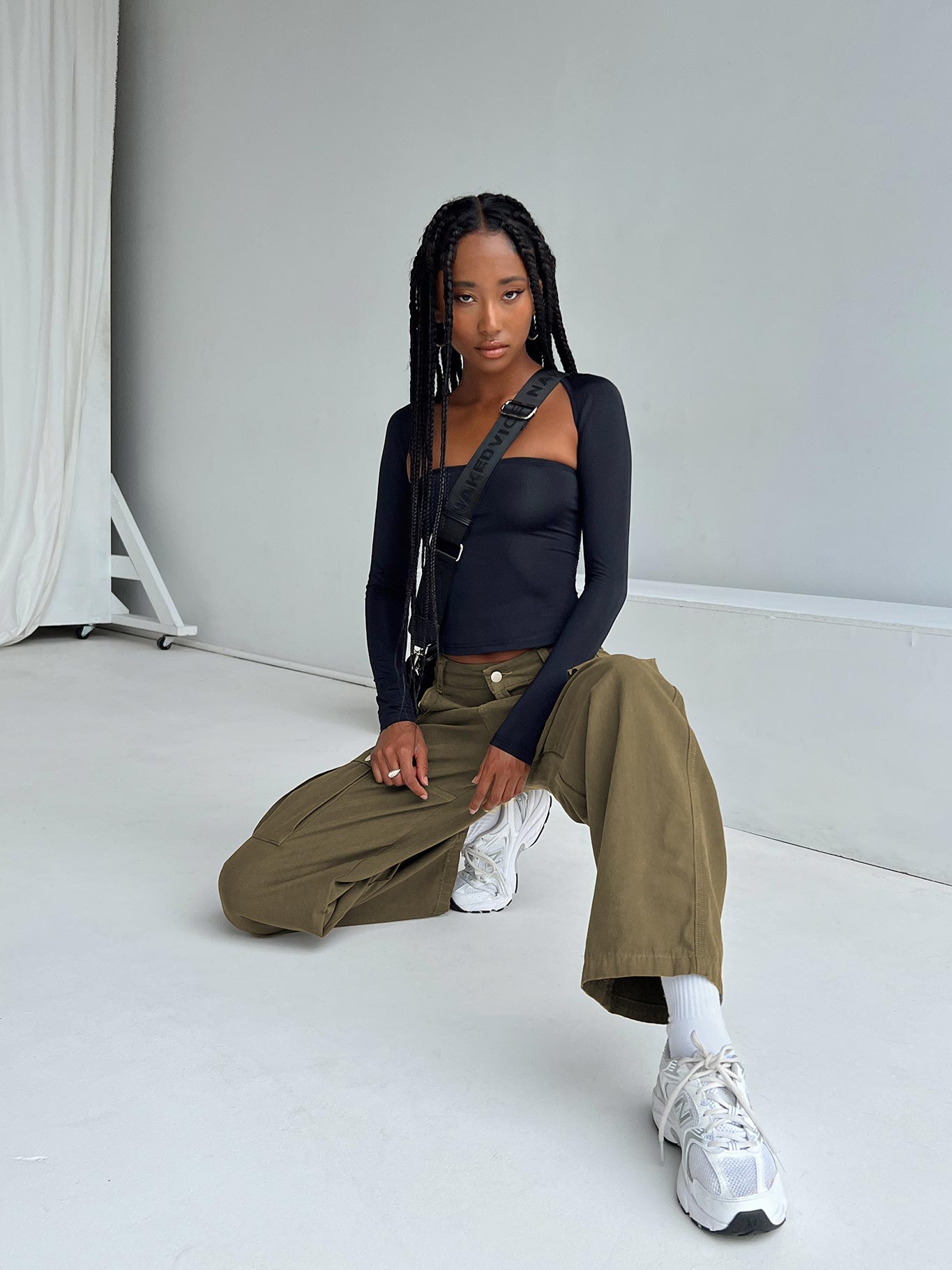 Front view of model wearing  front Princess Polly High Waisted Pants High Waisted Pants  Reservoir Cargo Pants Khaki