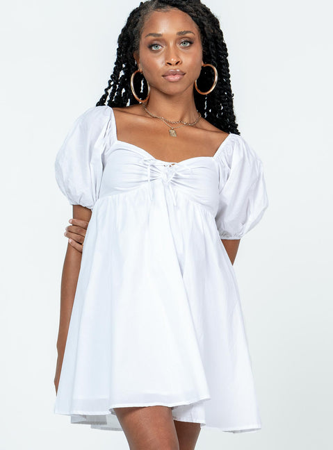 Front view of model wearing  front Princess Polly Square Neck  Lillien Mini Dress White